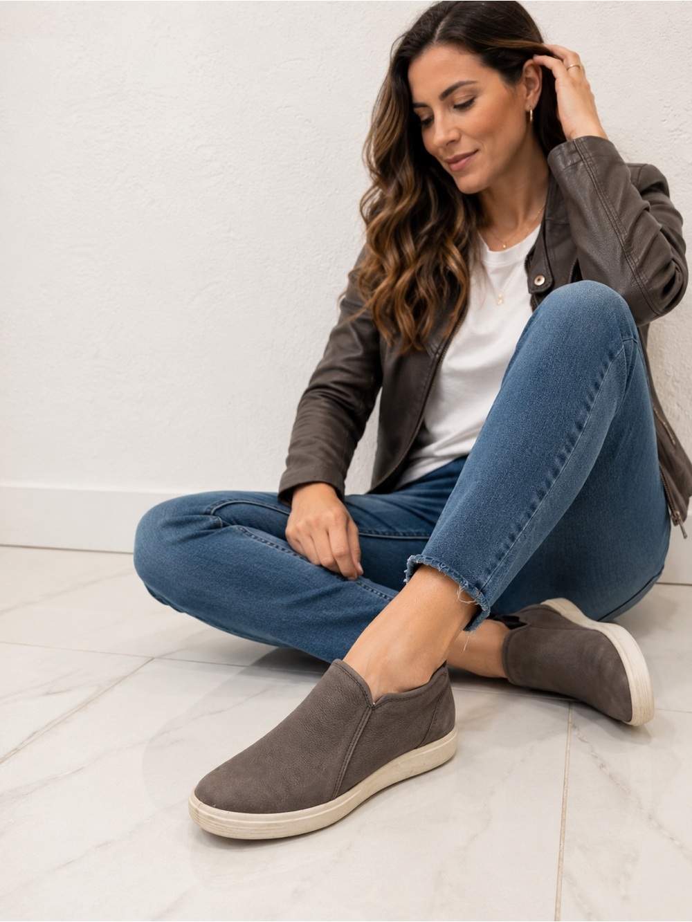 Ecco‎ Slip-On Ankle Sneakers in Taupe 9